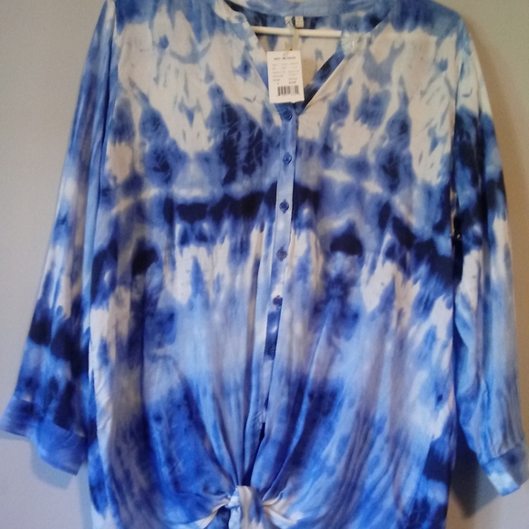 Tops - grand & greene gorgeous blouse